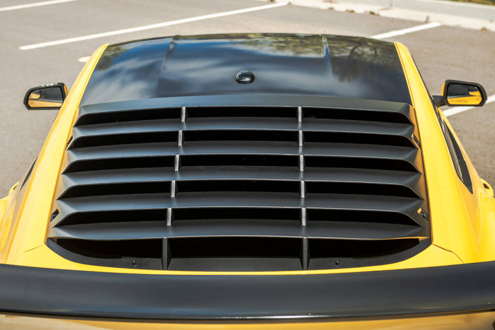 IK Style Bakrute Louver - Matt Svart (MUSTANG 15-22 Fastback) - 4