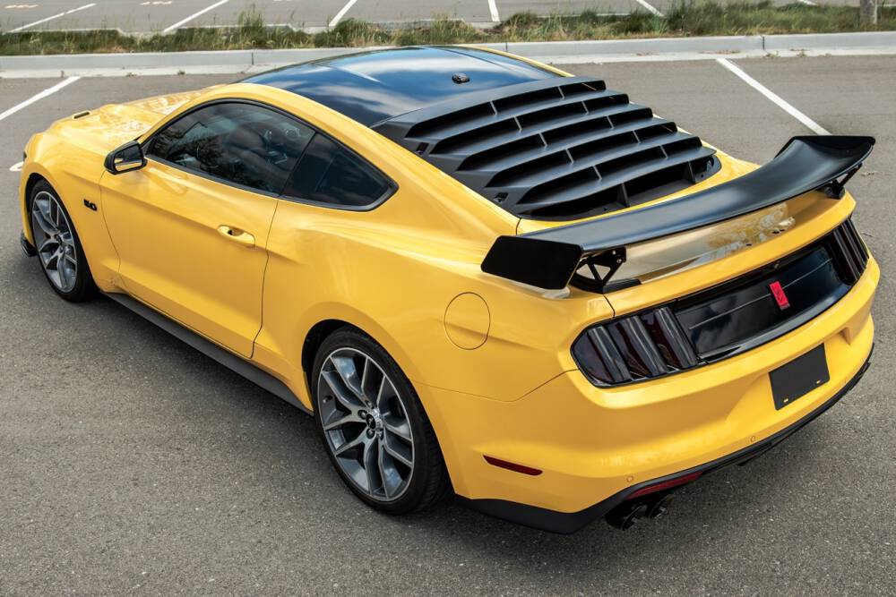 IK Style Bakrute Louver - Matt Svart (MUSTANG 15-22 Fastback) - 7