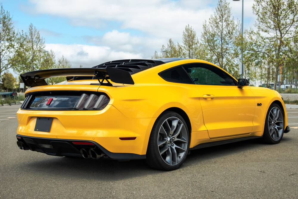 IK Style Bakrute Louver - Matt Svart (MUSTANG 15-22 Fastback) - 3
