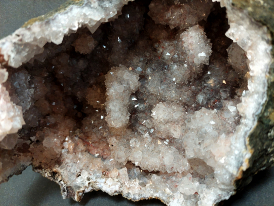 Andekvarts Geode - 1.4kilo - 2