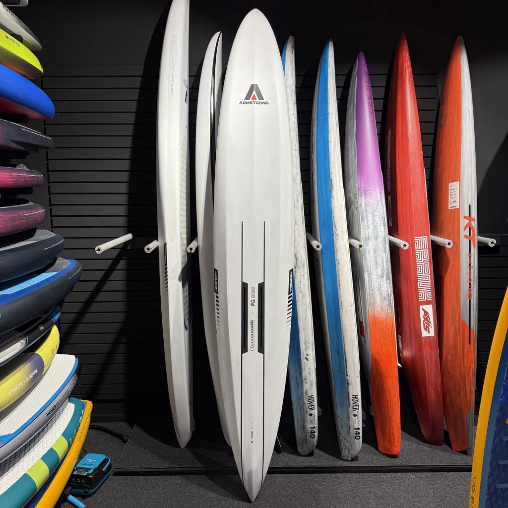 Begagnad foilbräda Armstrong DW Performance 8'11" 108lit - 2