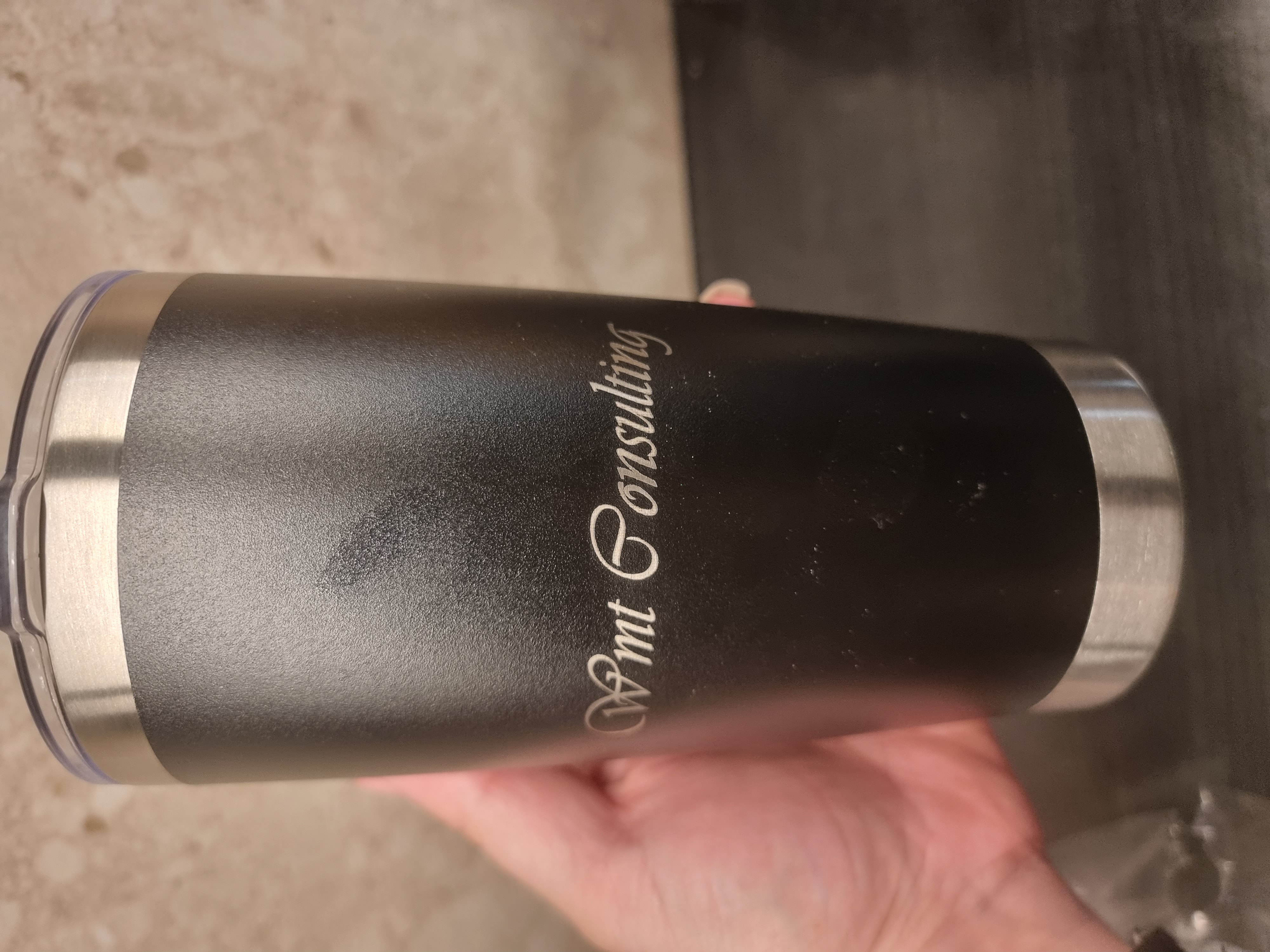 resemugg med egen logotyp