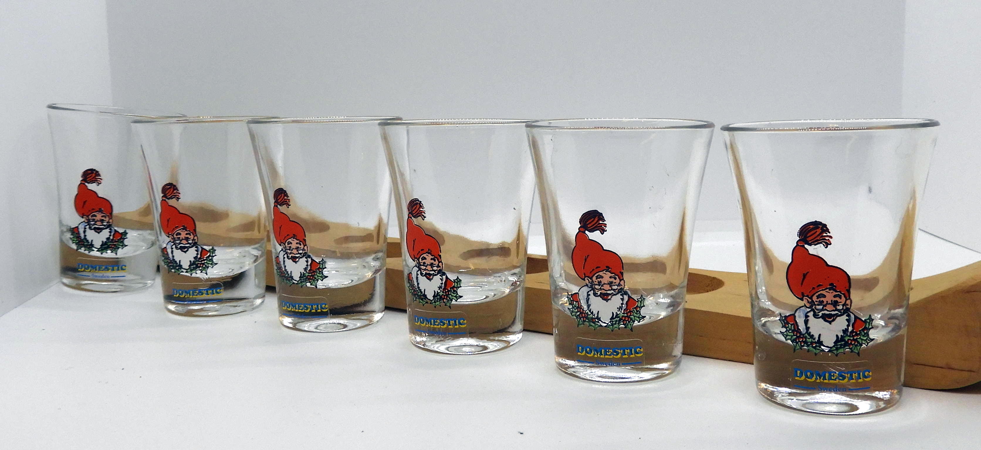 Snapsbräda med 6 snapsglas