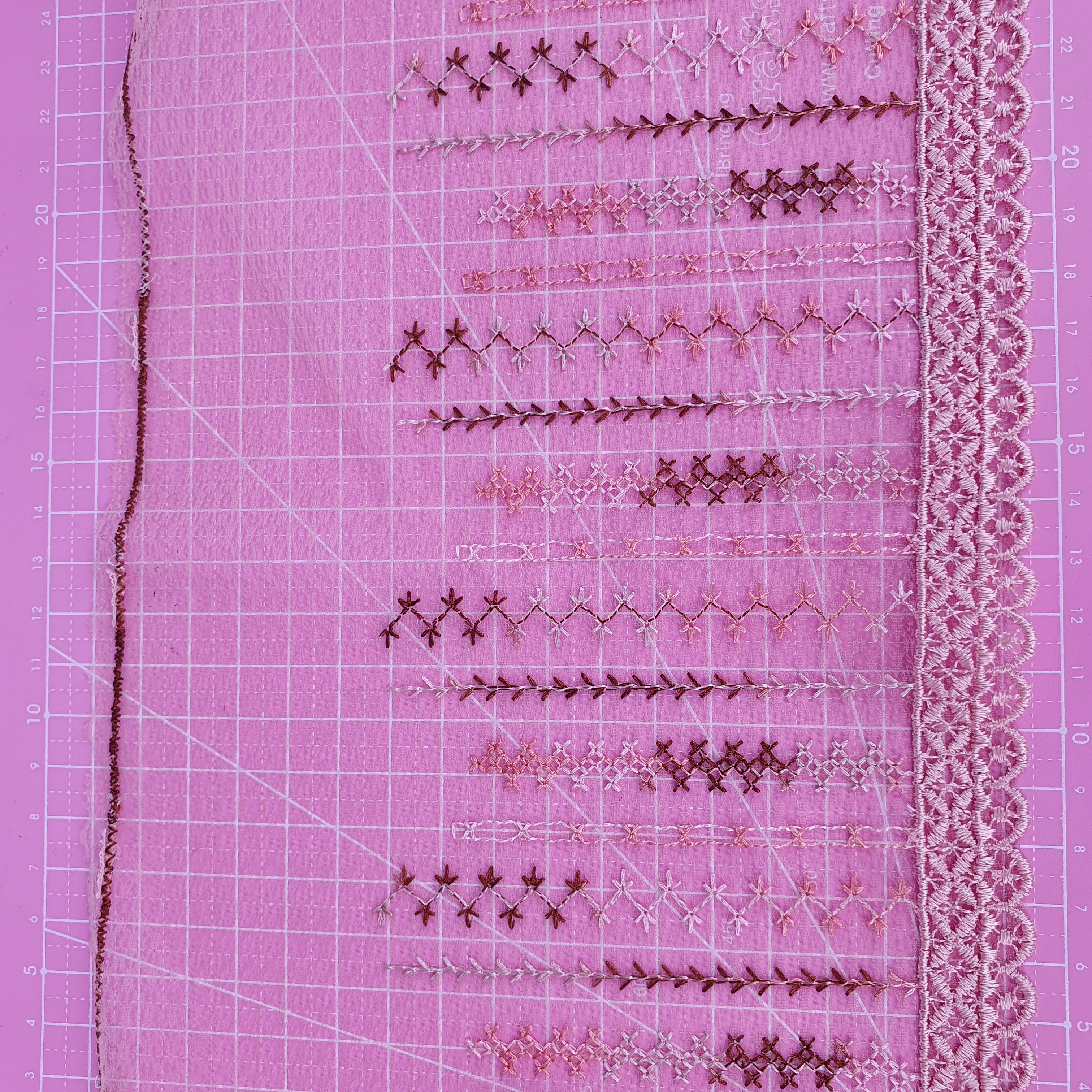 Stretch mesh lace in beige & pink cross stitch decorations