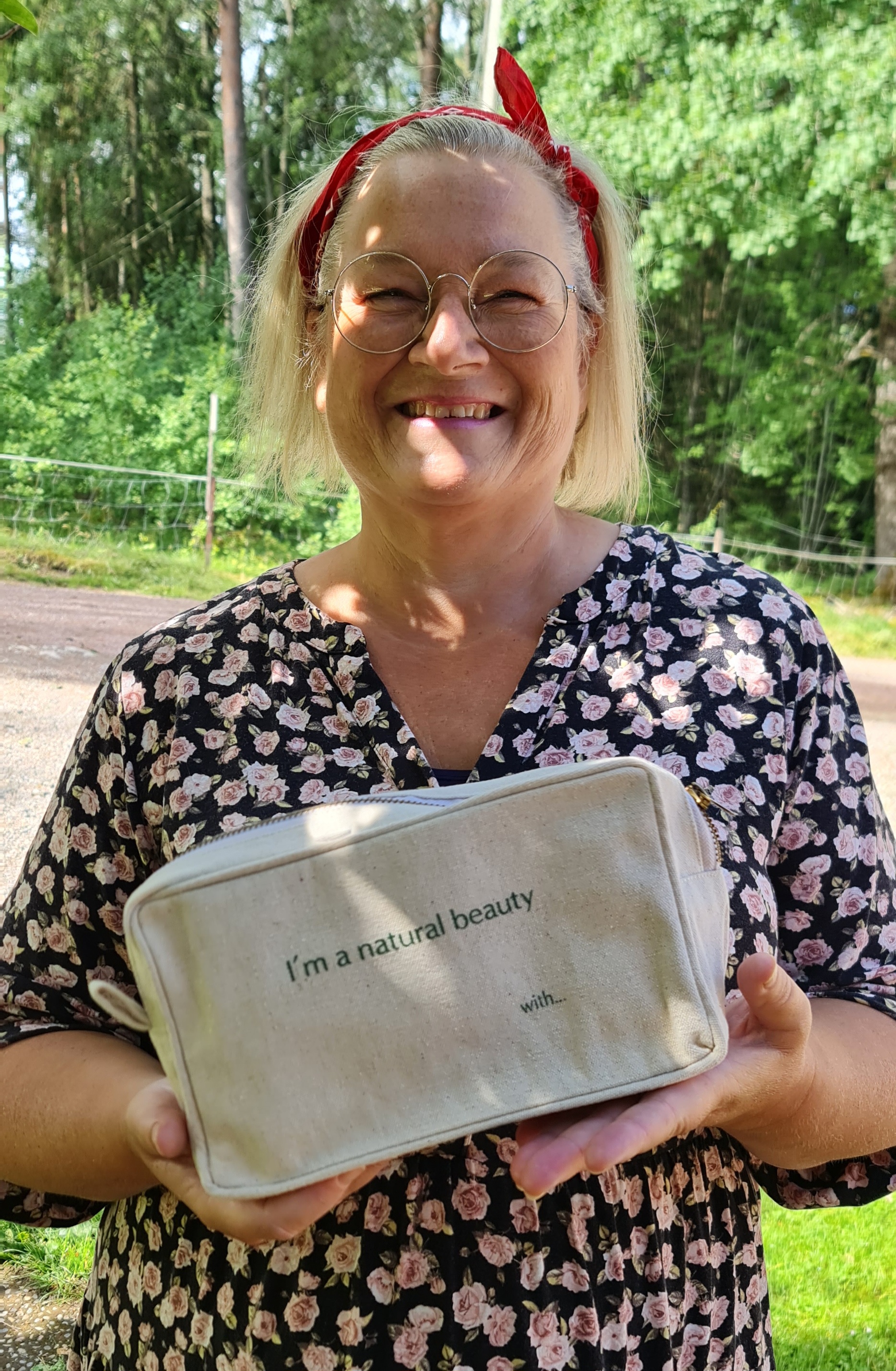 Beauty bag necessär Marina Miracle. (OBS hudvården på bilden ingår ej) - 3