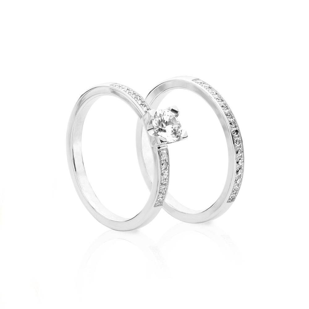 9115-2K Sten: 1×0,40 ct & 12×0,01 ct Fattning: EF1/Estelle 0,20ct