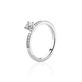 9115-2K Sten: 1×0,24 ct & 10×0,01 ct Fattning: EF18 Fyrklo