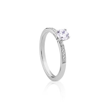 9115-2K Sten: 1×0,40 ct & 10×0,01 ctFattning: EF18 Fyrklo
