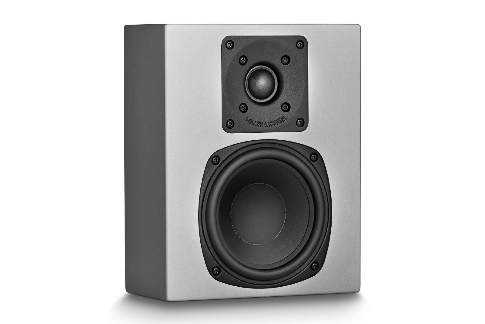 M&K Sound D85 - 2