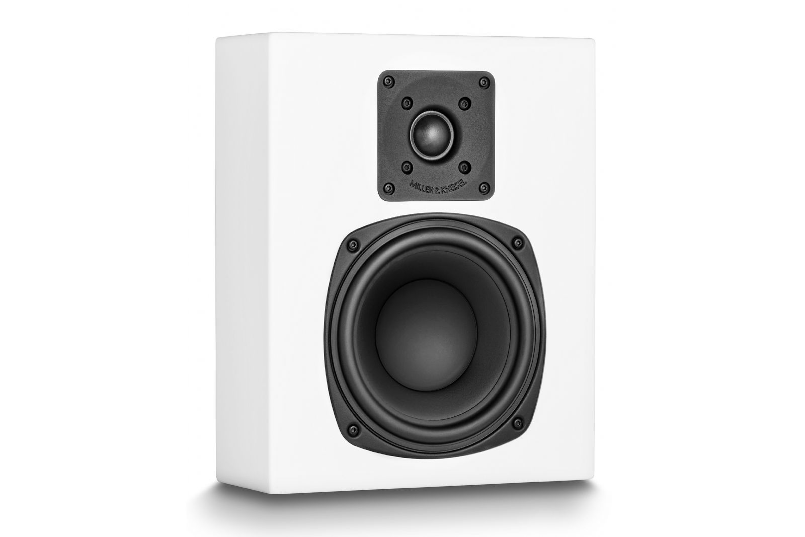 M&K Sound D95 - 3