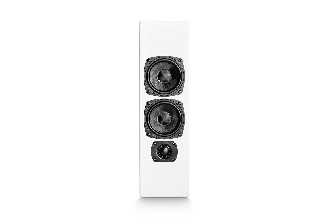 M&K Sound M70 - 2