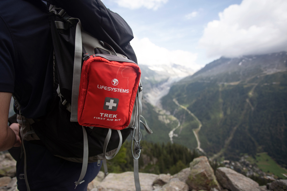 Litet första hjälpen-kit - LIFESYSTEMS Trek First Aid Kit - 9