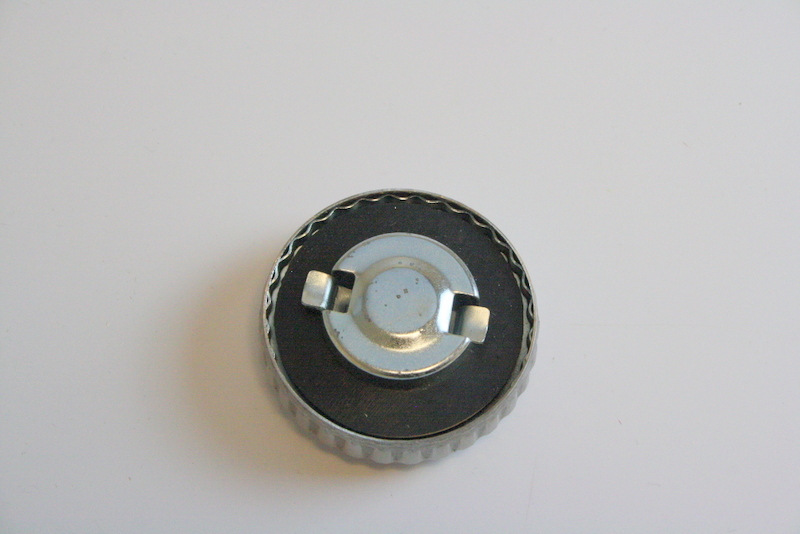 Tankin korkki 30mm, alkuperäinen malli, Tomos/MCB - 2