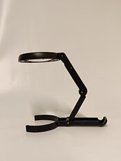 Vallejo lightcraft foldable LED magnifier ( with inbuilt stand )