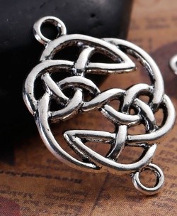 Berlock /Connector - Keltic knut , antiksilver