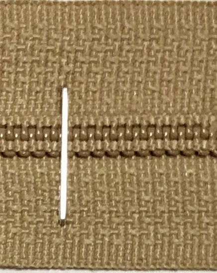 Dragkedja metervara 4mm - 5