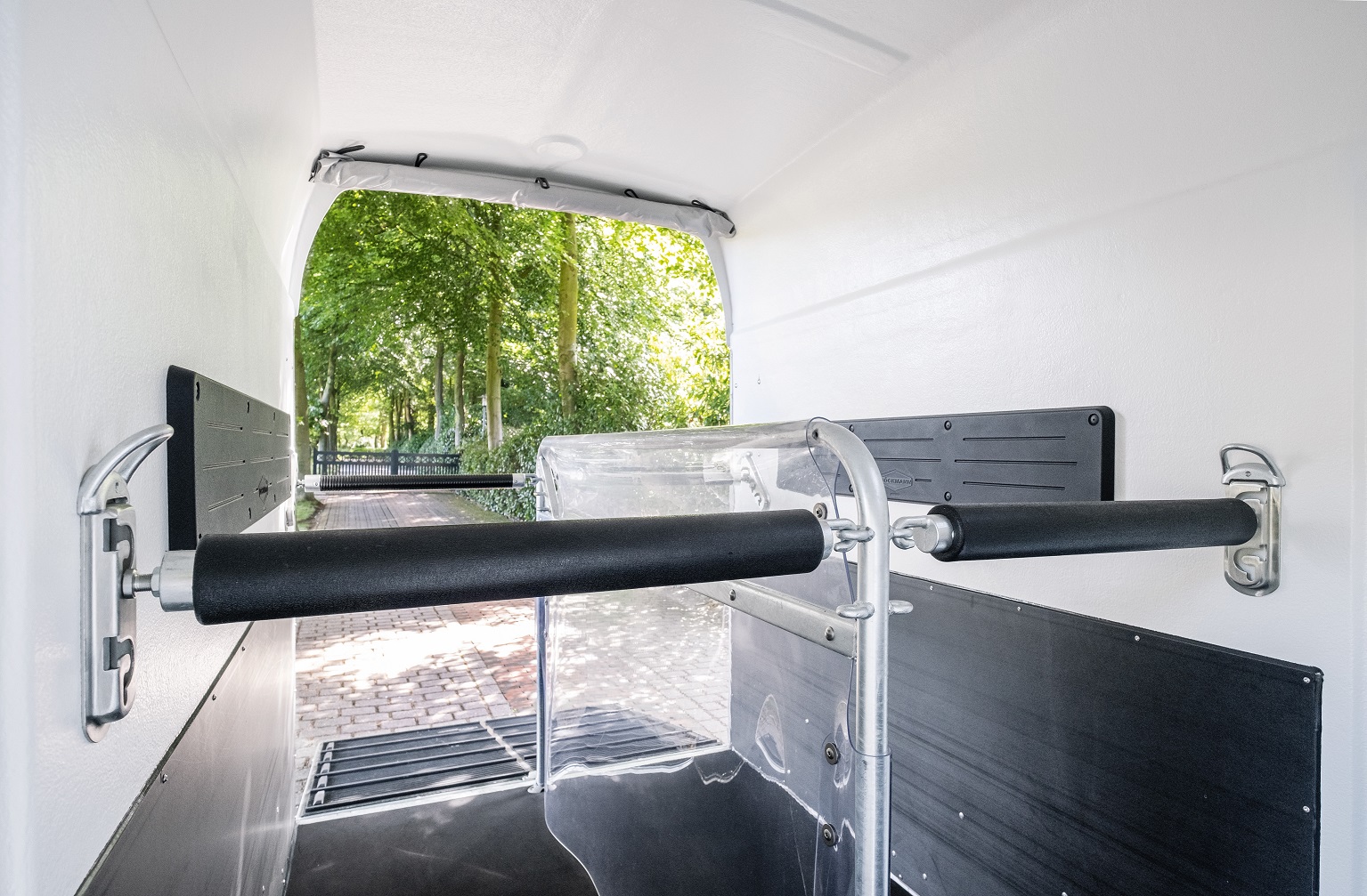 Hästtransport Böckmann Comfort C (FRI frakt) - 18