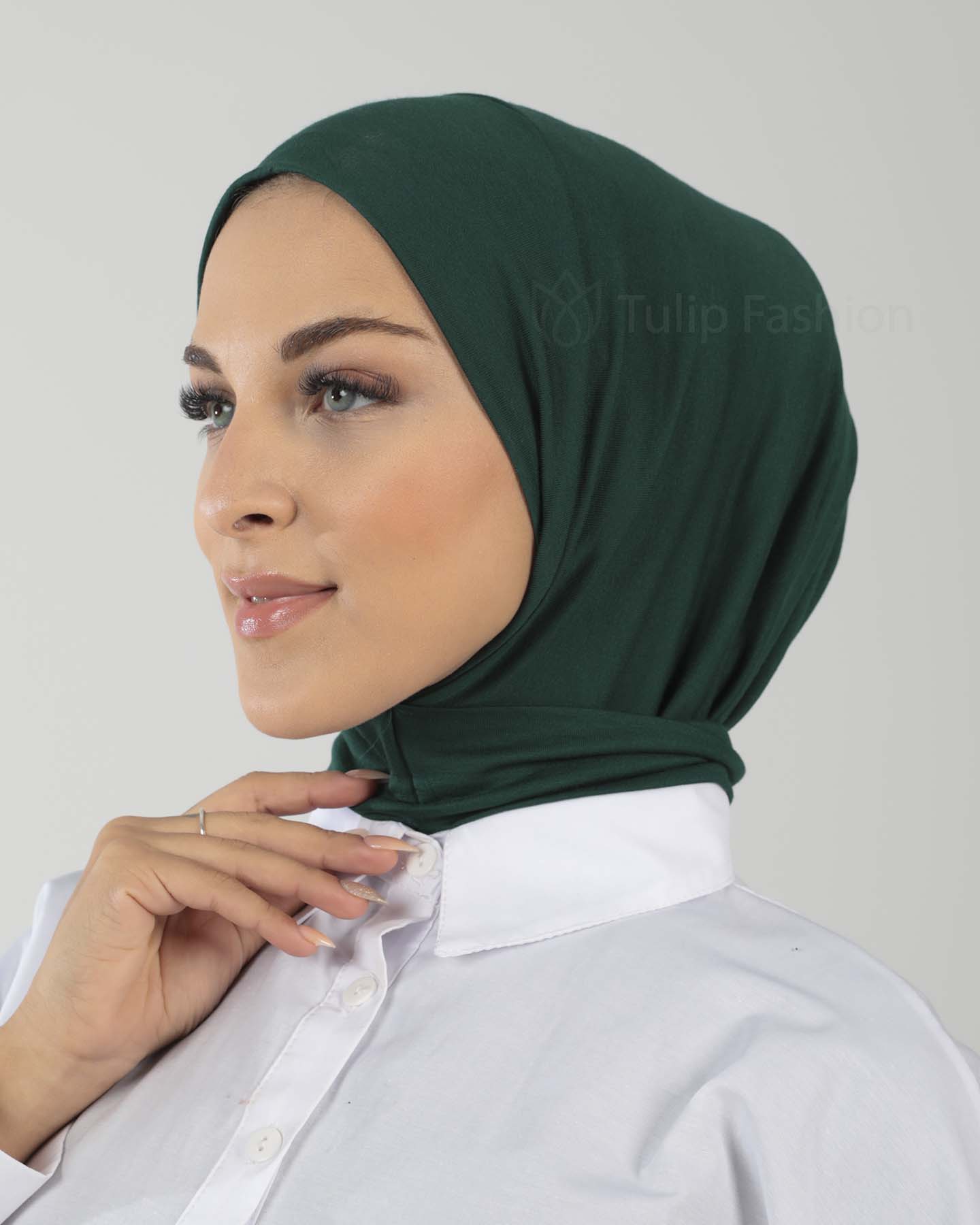 almira hijab 2