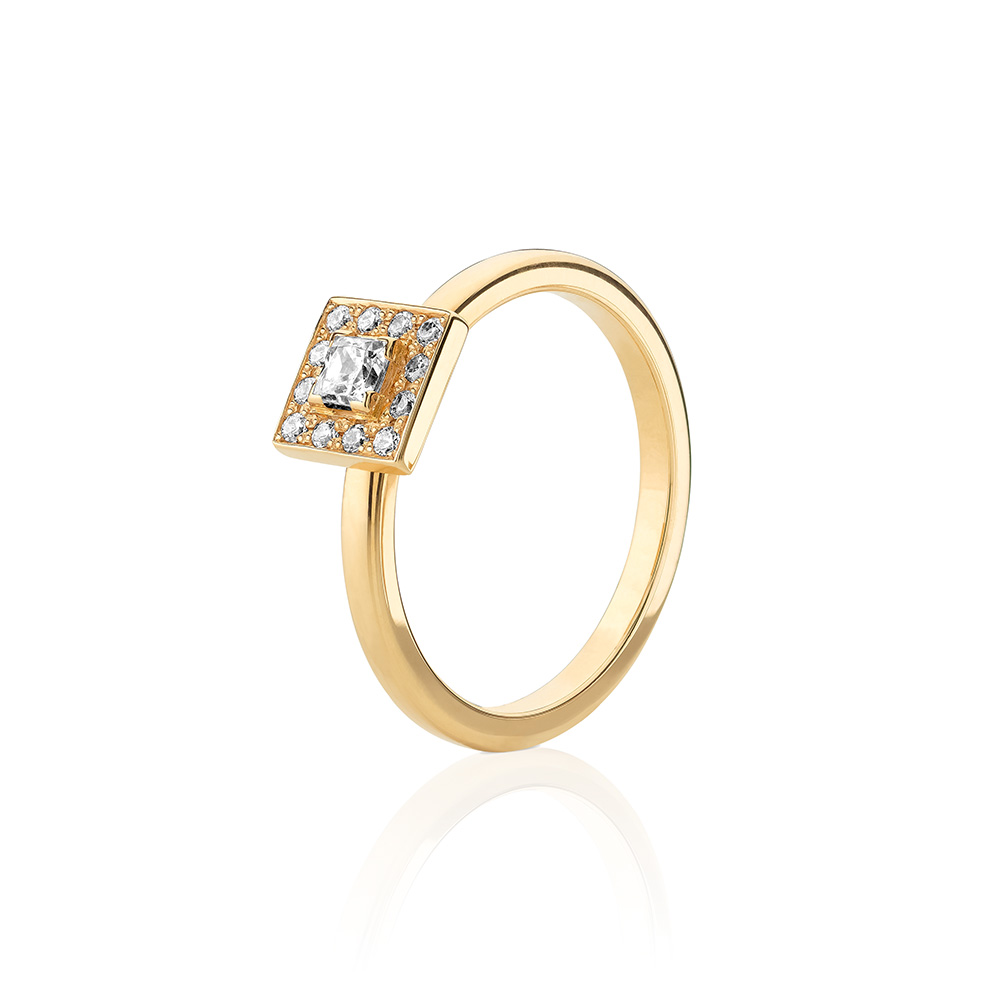 9112-2K Sten: 1×0,17 ct & 12×0,01 ct Fattning: CARM5  mittsten 0,15 ct