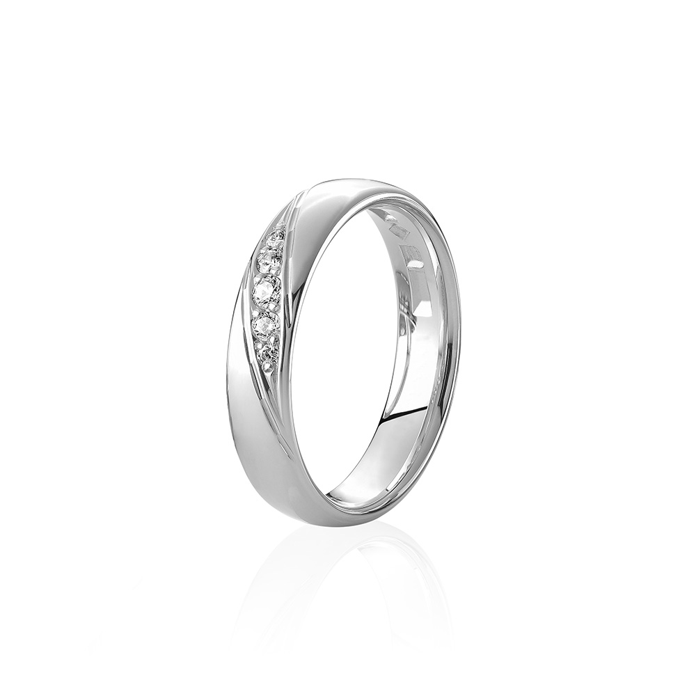 Sam-4,5K Sten: 1×0,03 ct & 2×0,02 ct & 2×0,01 ct