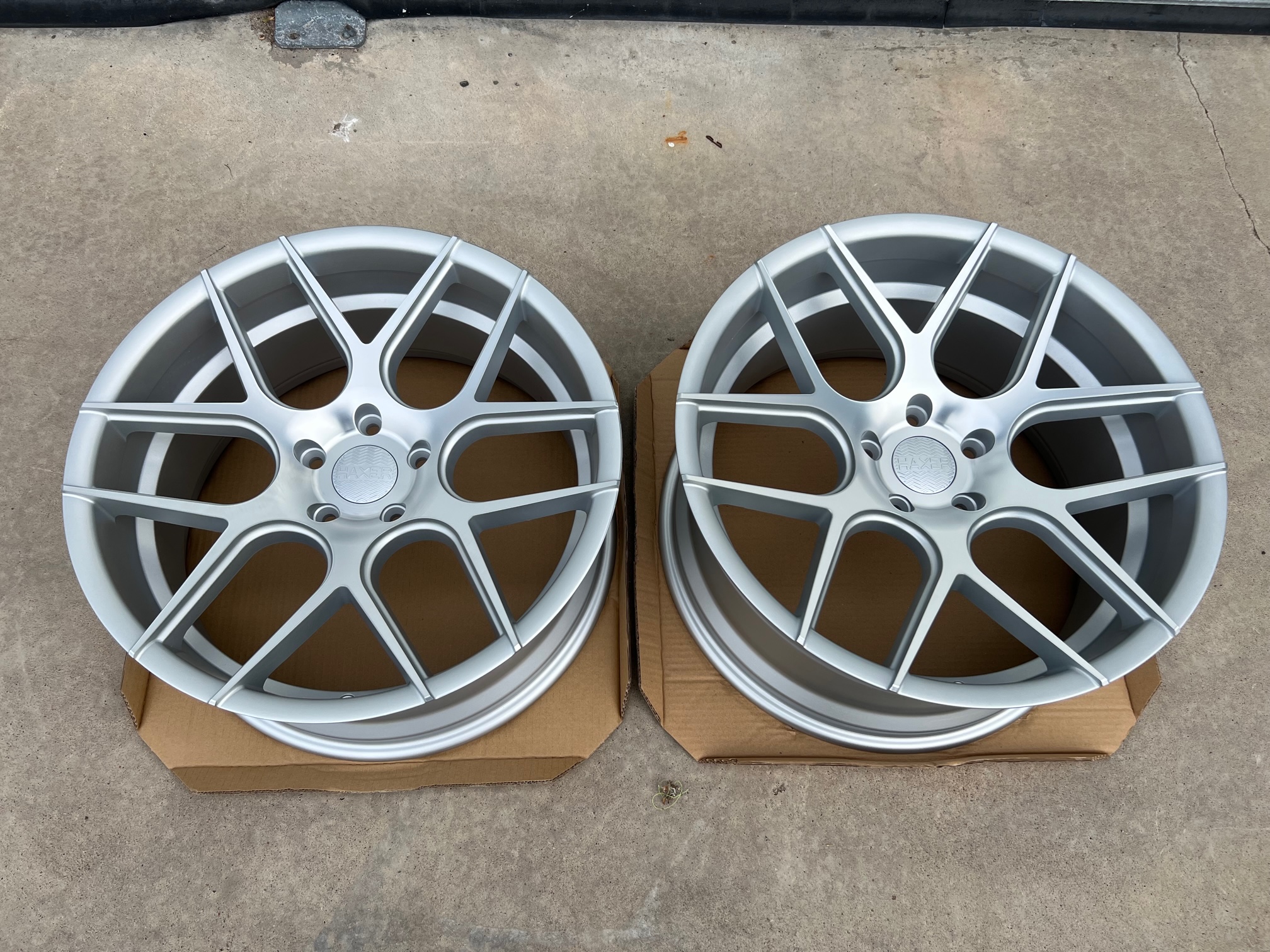20" Haxer HX22 Silver/pol 5/120 - 2