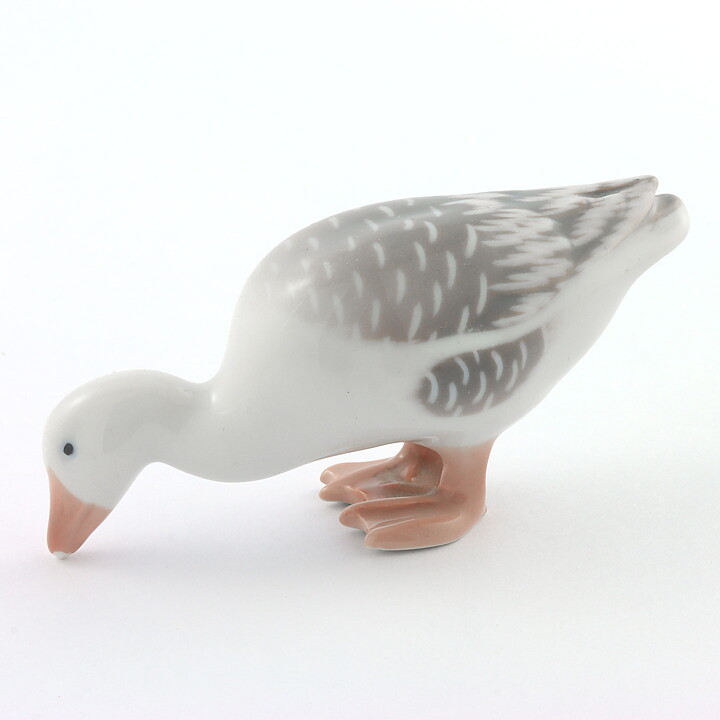 Niels Nielsen (20th Century) Goose  #1902  9/4 cm  [Sample Images]