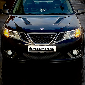 Front turn indicators as position light