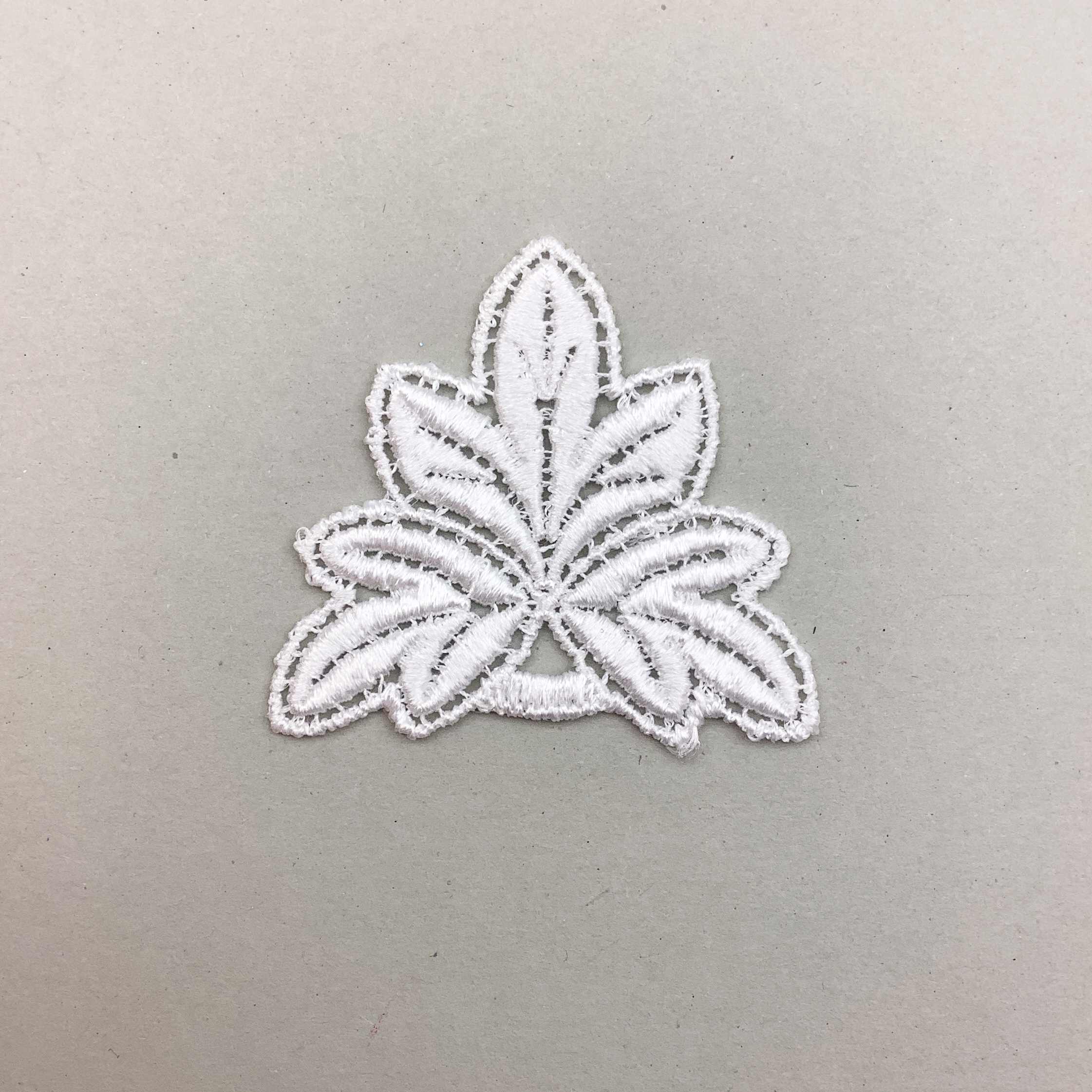 Decoration motif white
