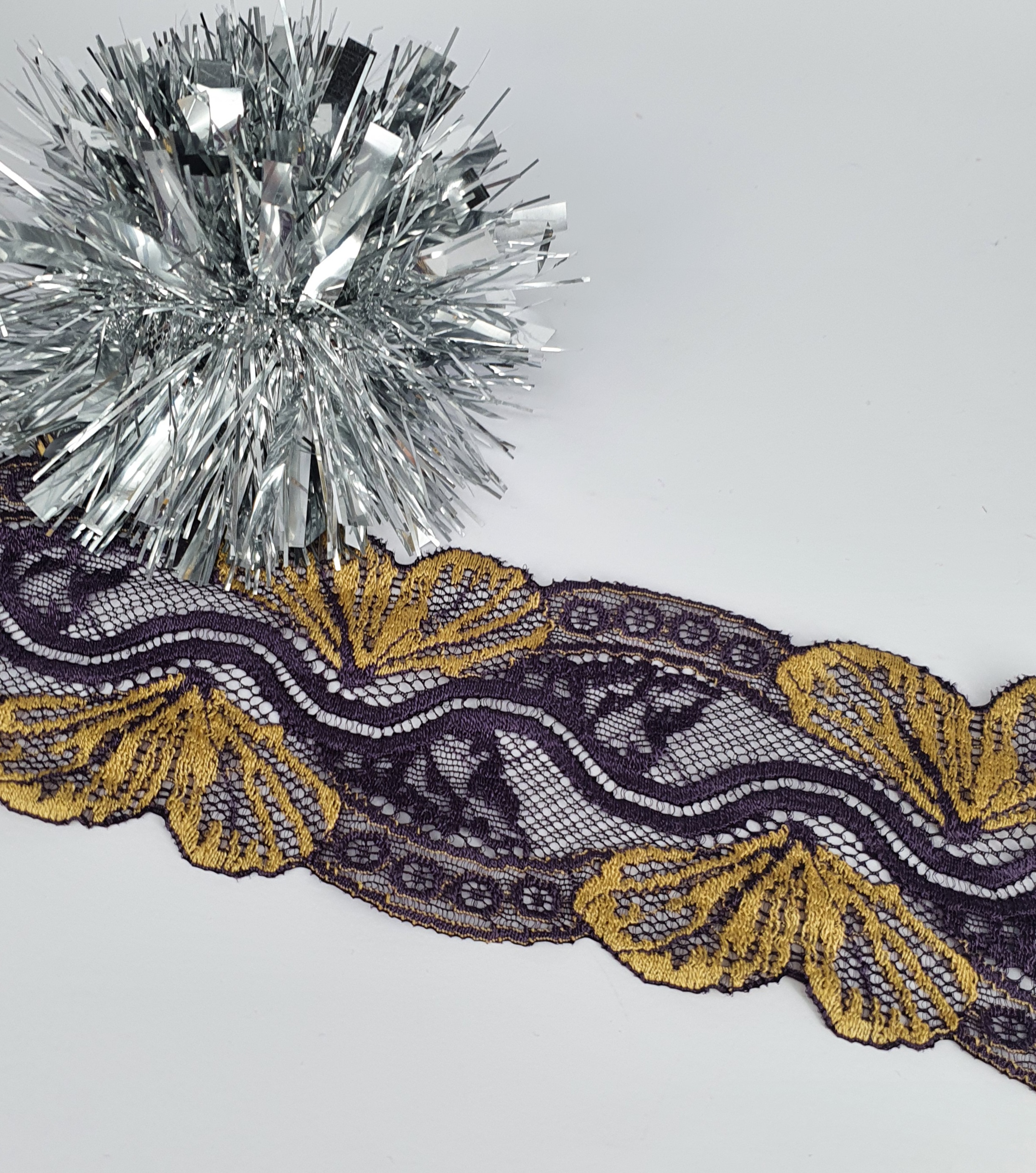 70 mm wide stretch lace - Purple with goldenyellow leafs - 4
