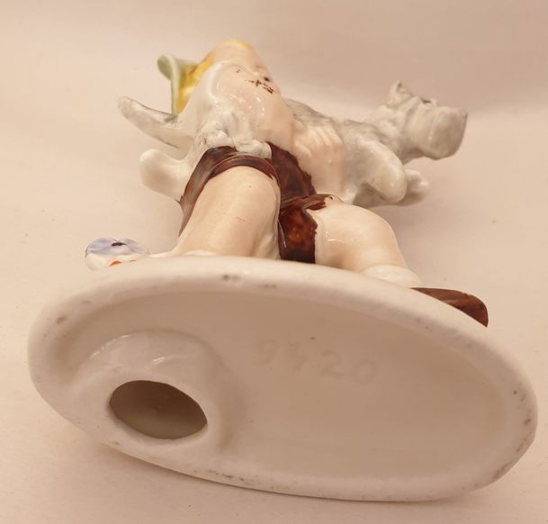 Aarhus souvenir figure boy with dog Denmark - 3