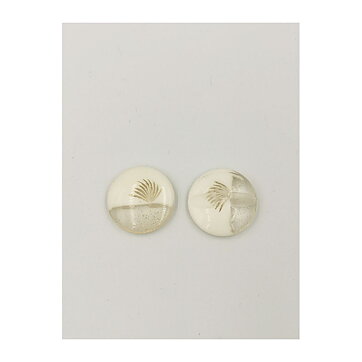 Vintage Buttons - White 23 mm