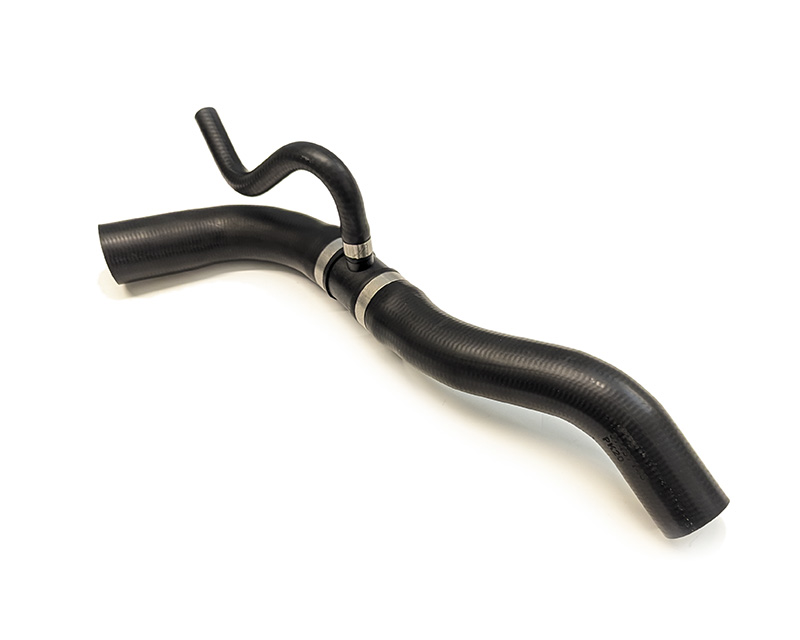 Radiator hose Lower 740/940 Turbo  1992- with AC