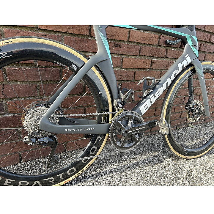 BIANCHI OLTRE RC DuraAce Di2 12sp disc