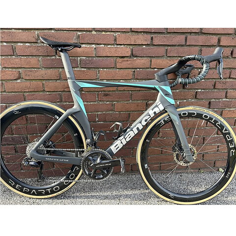 BIANCHI OLTRE RC DuraAce Di2 12sp disc