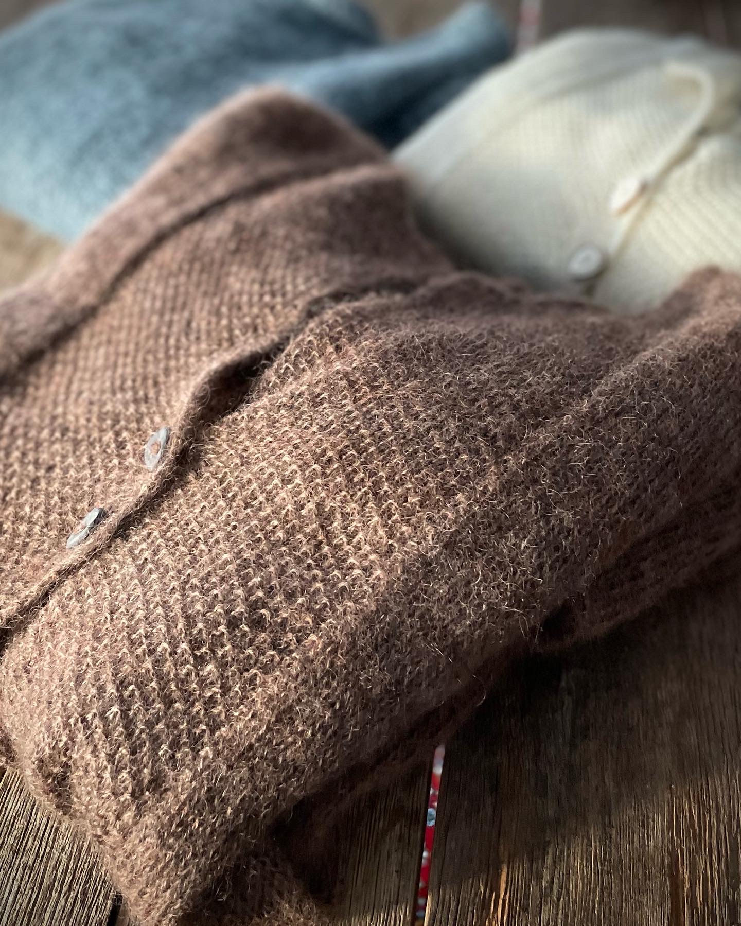 Long cardigan, hand knitted - 3