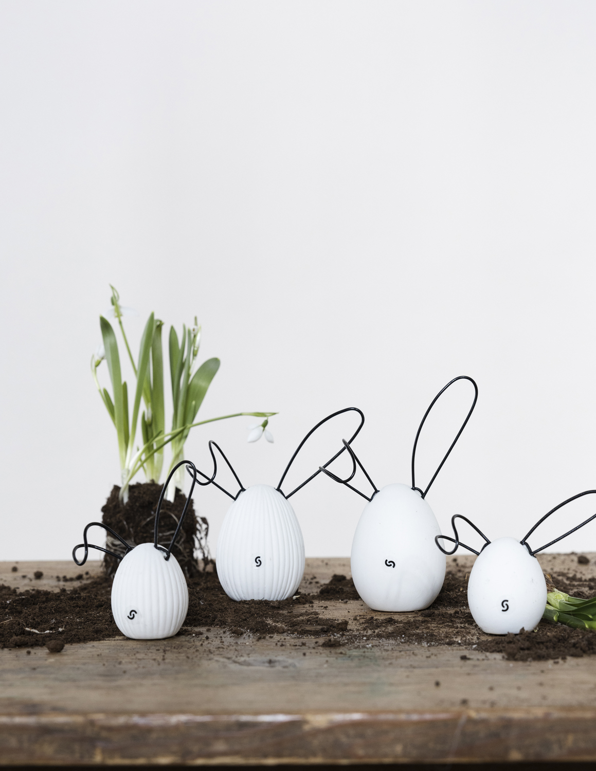 Linn - Rabbit - Hare - White Decoration - Small - 5