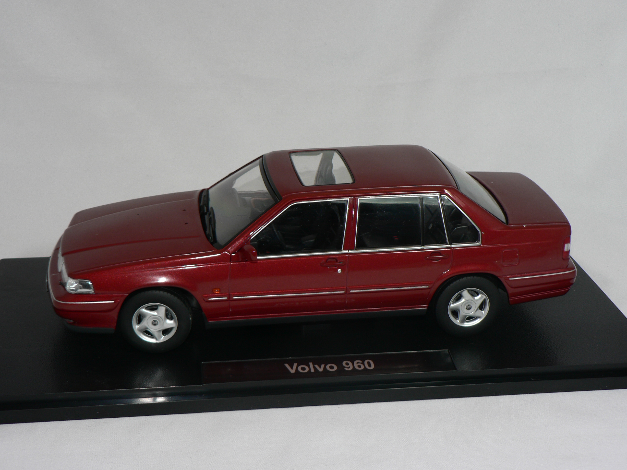 Volvo 960  1996  Triple 9 Collection - 3