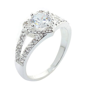 Ring med Cubic Zirconia samt i 925 Sterling Silverplätering