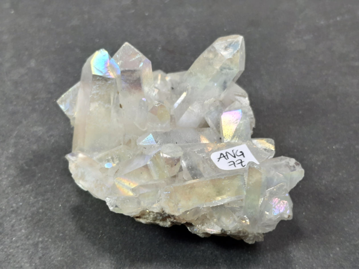 Angel aura kvarts kluster - AA+ kvalitet