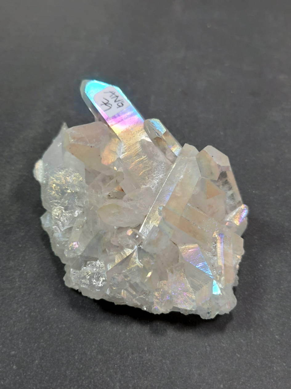 Angel aura kvarts kluster - AA+ kvalitet