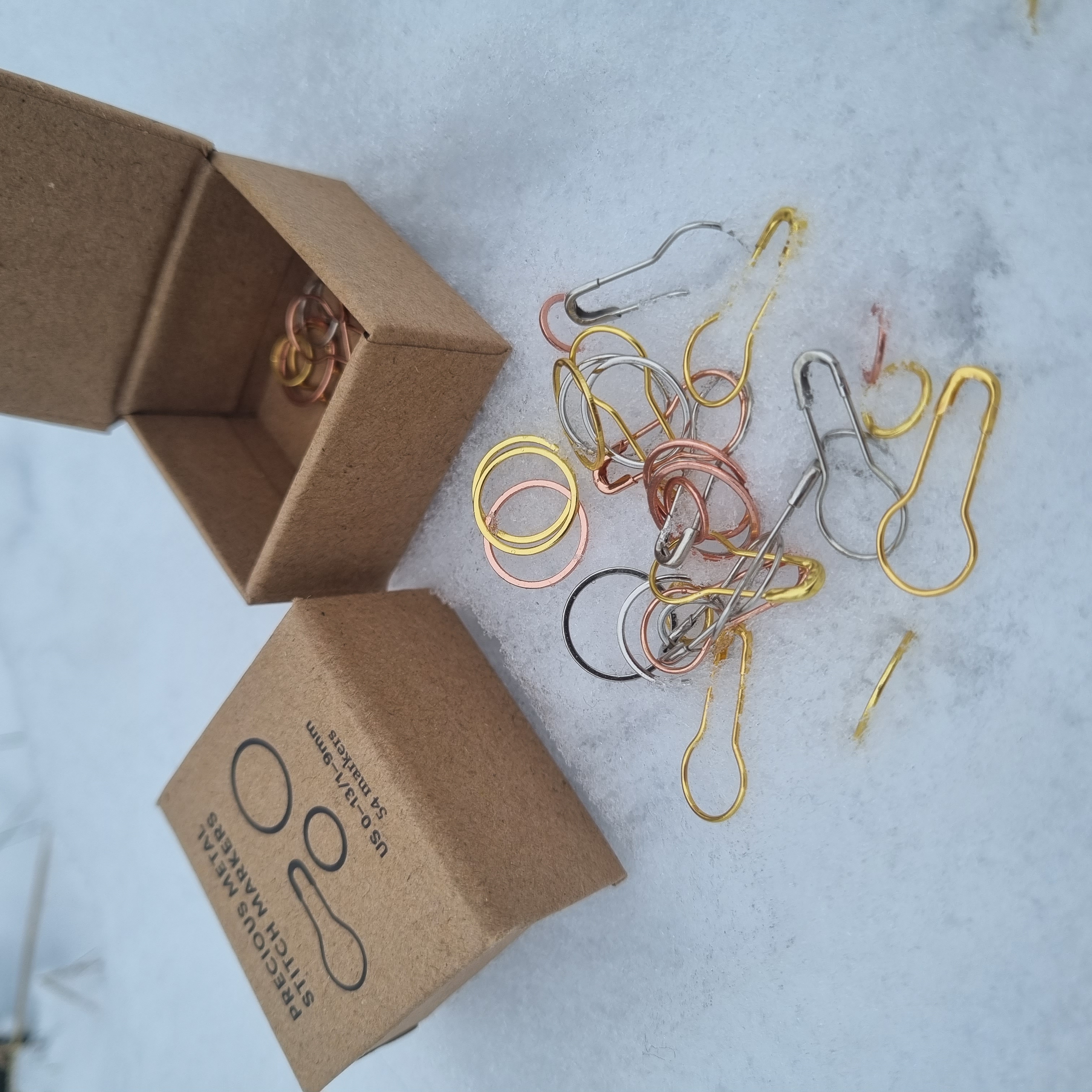 Precious metal stitch markers