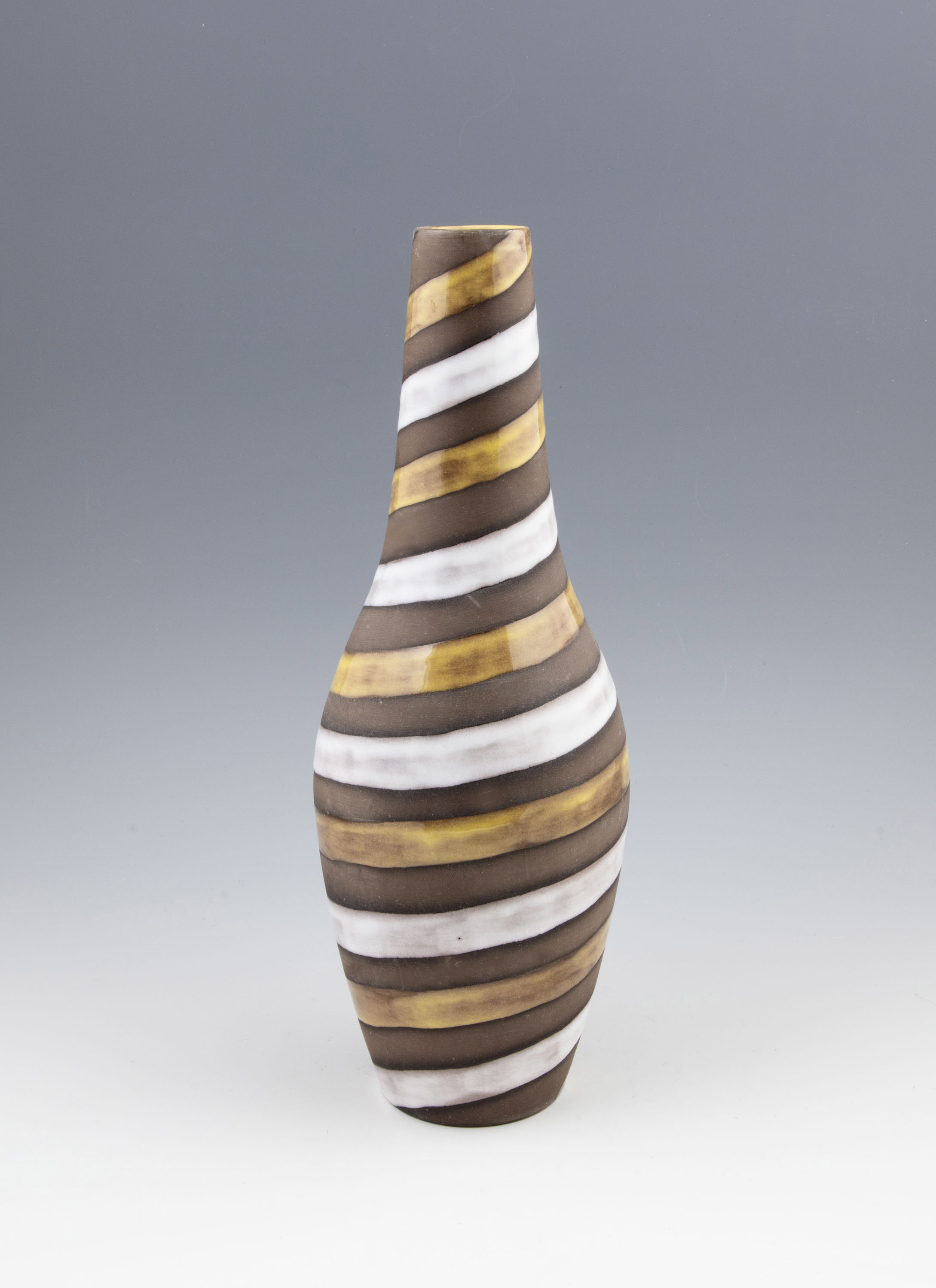 Spiral - Vase no. 2050 - 2