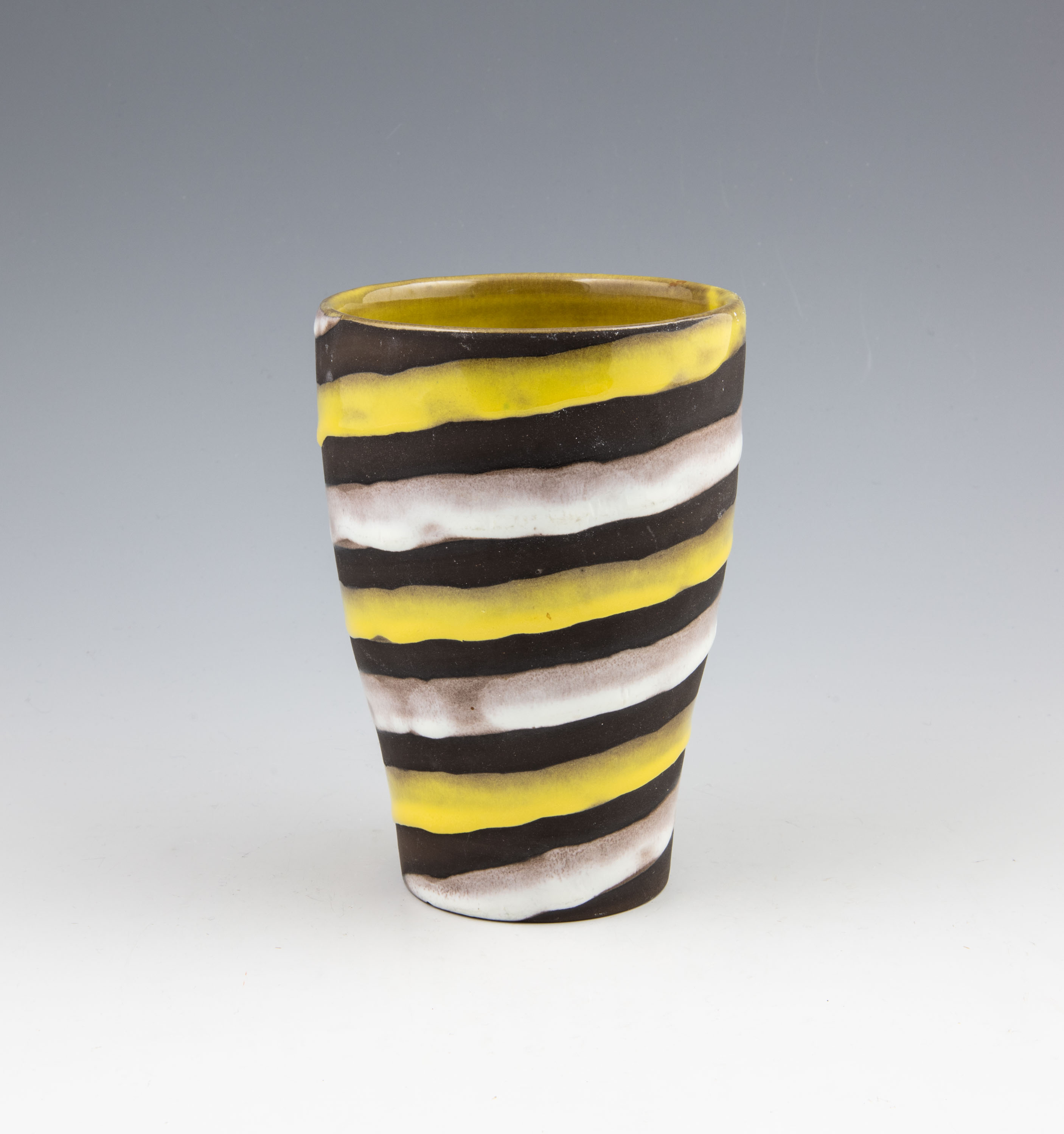 Spiral - Vase no. 2052 - 2
