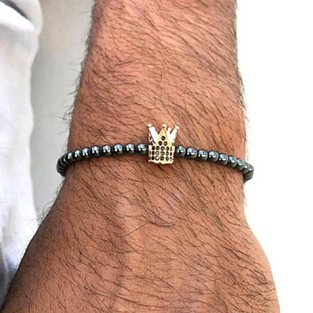 Armband med svarta stenar i hematit -Gold Crown