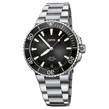 01 400 7769 4154-07 8 22 09PEB Oris Aquis Date Calibre 400 41,5 svart