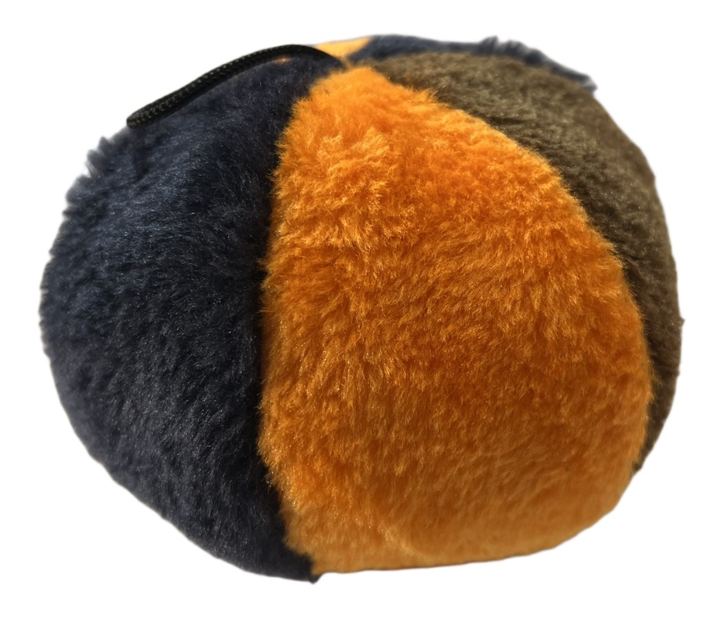 Boll i plysh med pip, 14cm
