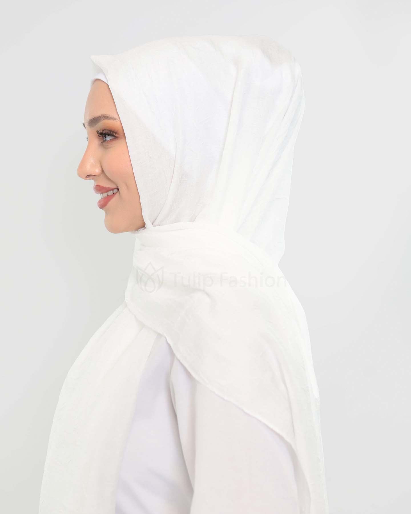 Hijab - Crinkle Woven - Off-White - 2