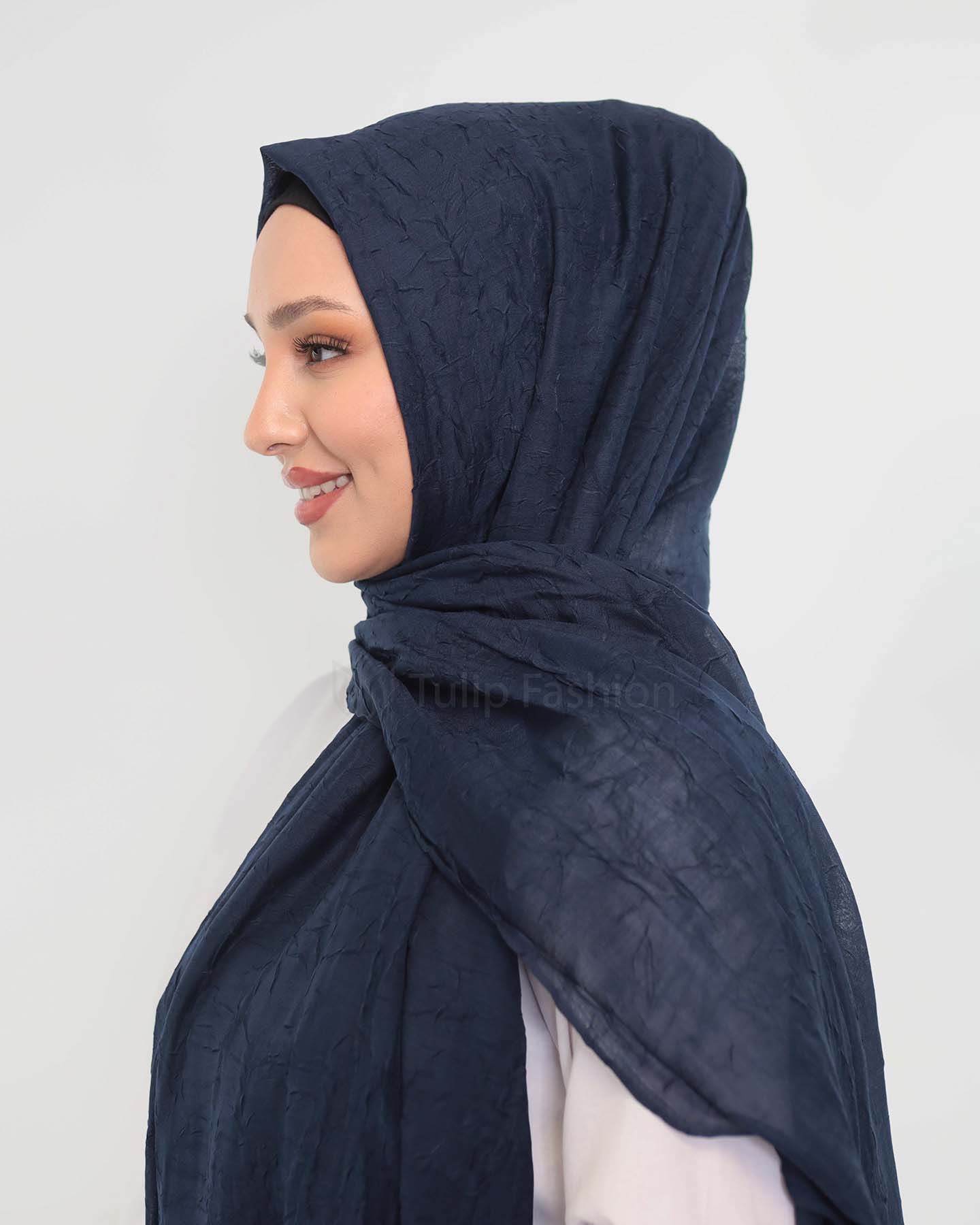 Hijab - Crinkle Woven - Midnight Blue - 2