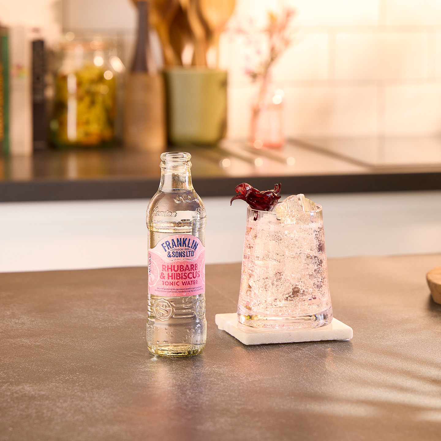 Franklin & Sons LTD Rhubarb Hibiscus Tonic - 2