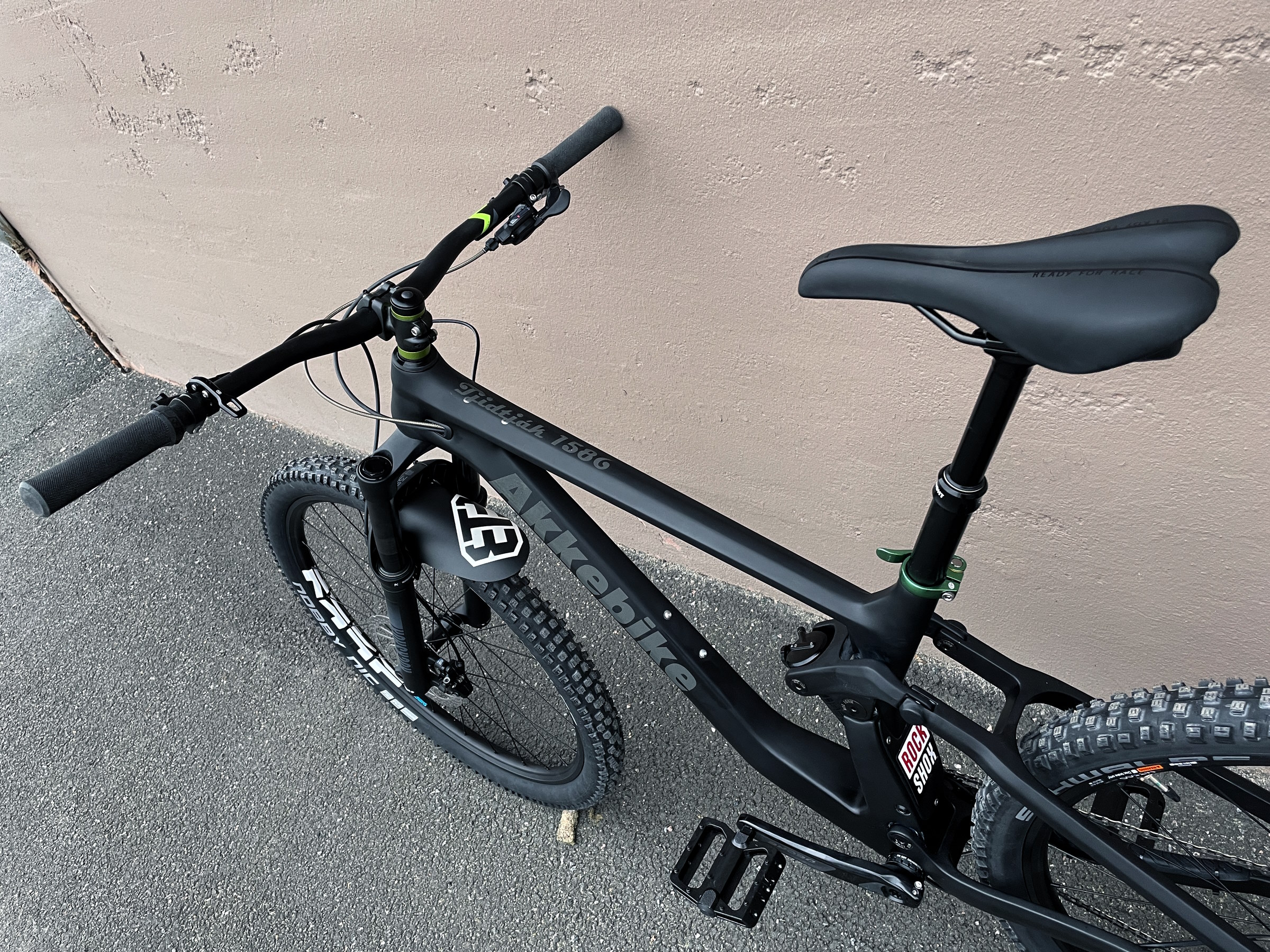 Akkebike - Tjidtják 1586 - Storlek large (såld) - 5